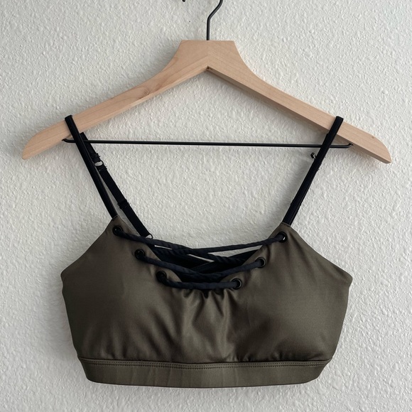 Green Posh Sports Bra - Picture 1 of 3